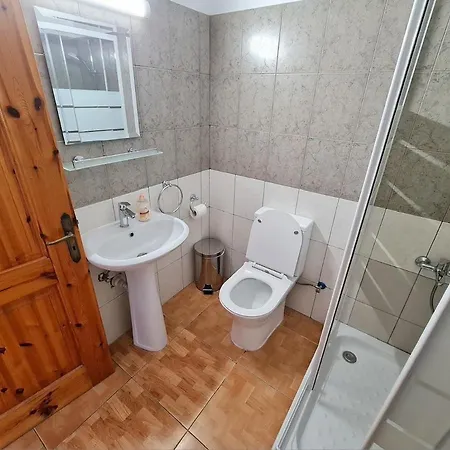 Ntoras Apartment *